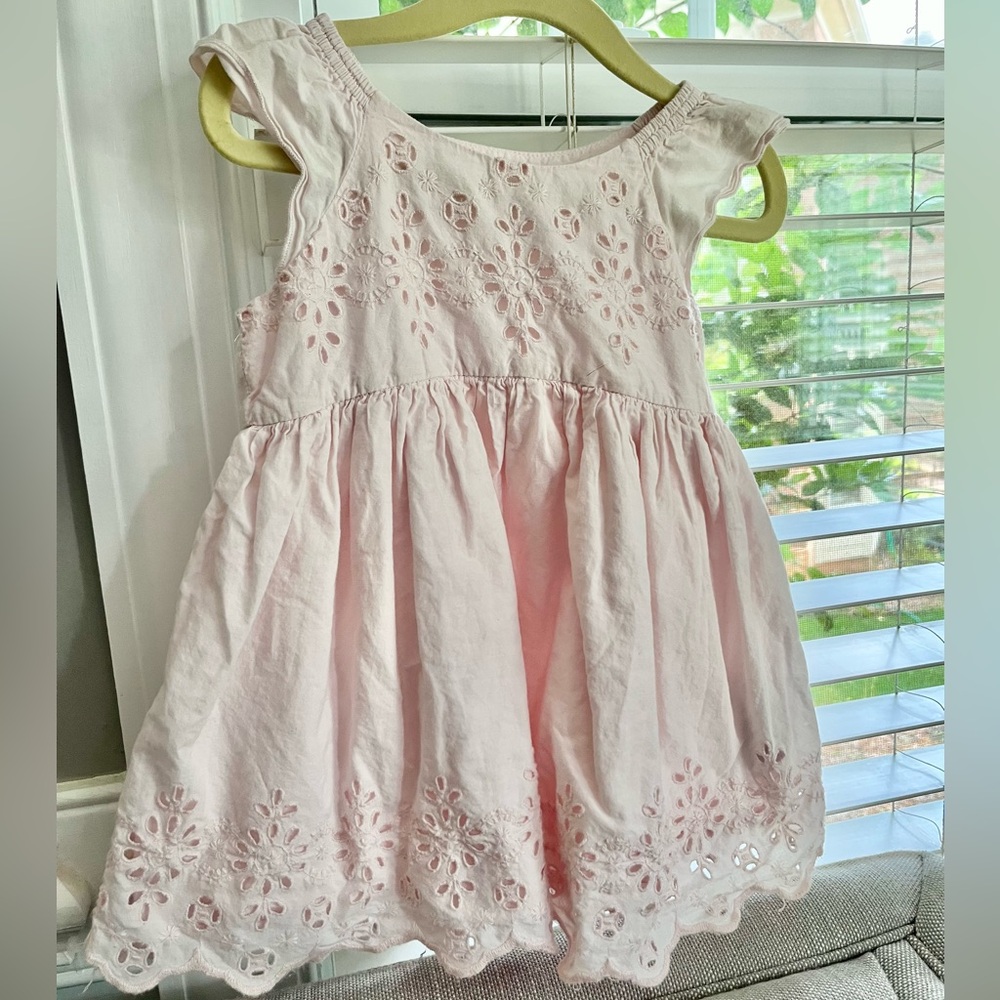 Baby gap eyelet dress